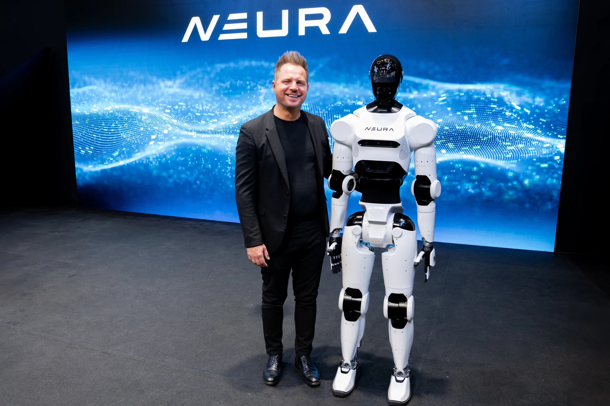 4NE1 David Reger Automatica 2025