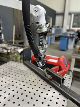 lara cobot welding