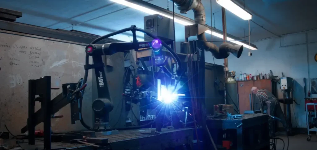 Welding cobot at Schuster Bestuhlungen